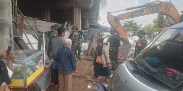 Mediasi Tak Digubris, TNI Kembali Gusur Paksa Warga Kampung Tongkol Dalam