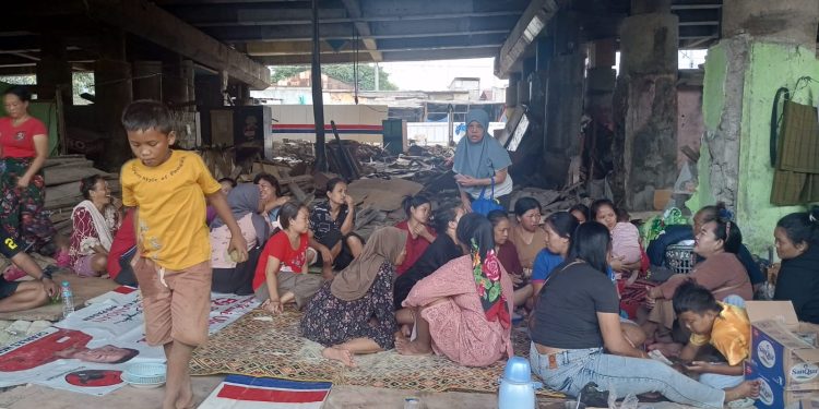 Warga Tongkol: Kita Ini Dianggap Hewan Atau Bagaimana?