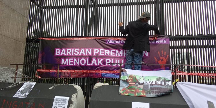 Revisi UU TNI: Totalitarianisme dan Pembajakan Konstitusionalisme Warga Negara