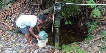 Potret Kelam di Negeri 1.001 Sungai, Warga Suku Afsya 67 Tahun Hidup Tanpa Air Bersih