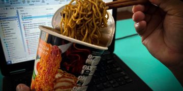 Lemak Trans, Bom Waktu Kesehatan Anak Muda di Tengah Regulasi Longgar