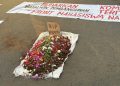 Nisan Reformasi di Aksi Kamisan ke-908 di Jakarta.