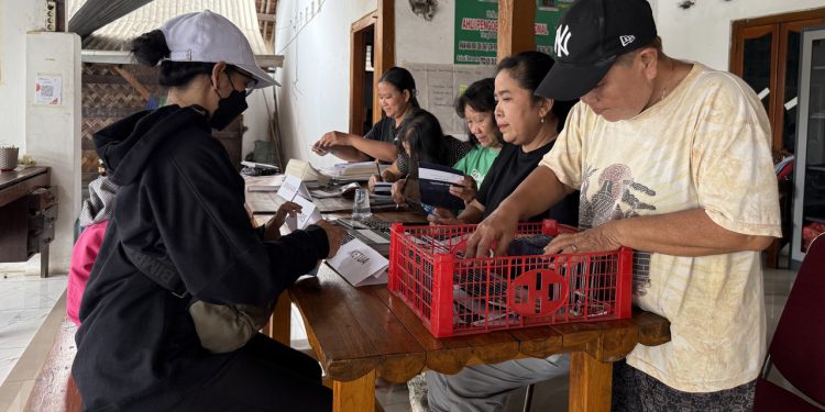 Koperasi Wanita Pengembang Sumberdaya (KWPS) Lampion Merah Abadi (LMA)